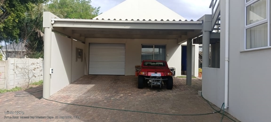 3 Bedroom Property for Sale in Hartenbos Central Western Cape